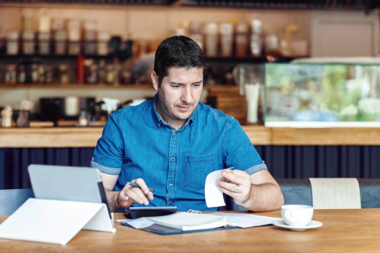 4 Tips for Small Business Navigating an Economic Downturn