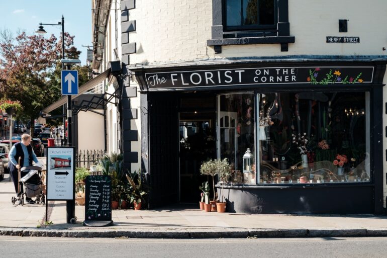 How to Build Loyalty on Small Business Saturday