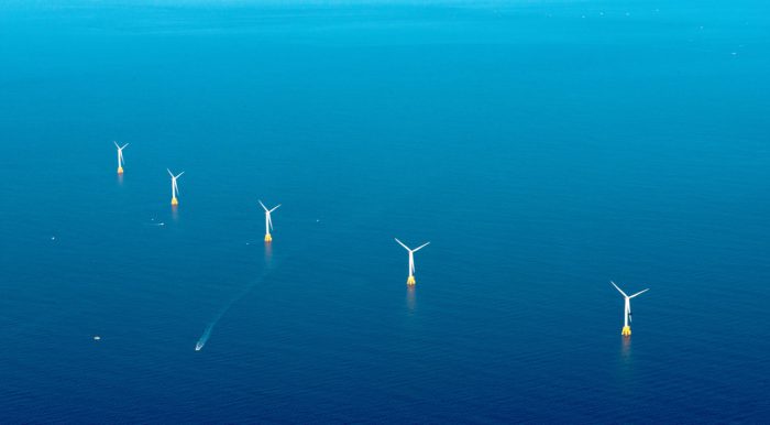 Senator Whitehouse announces funding to launch offshore wind job training certification [rogram for high school students