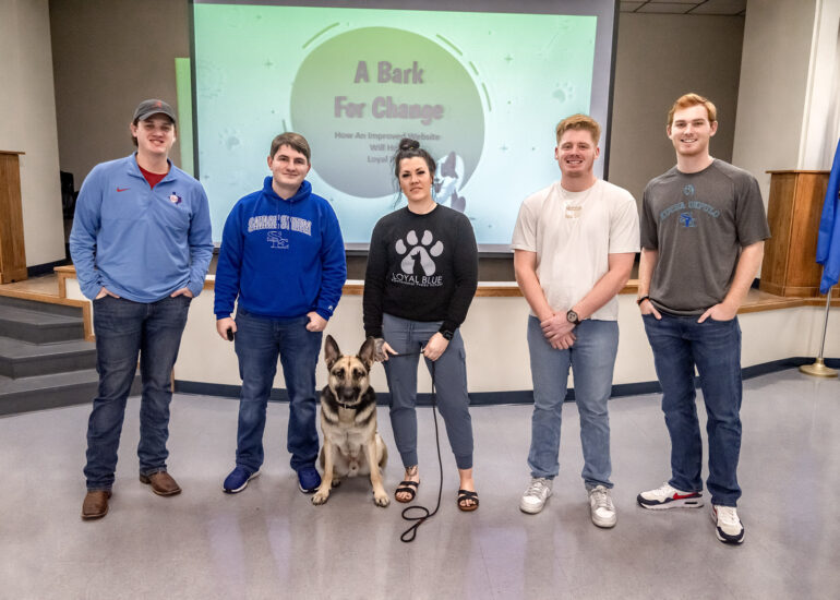 Southeastern marketing students apply lessons learned in working with local business owner