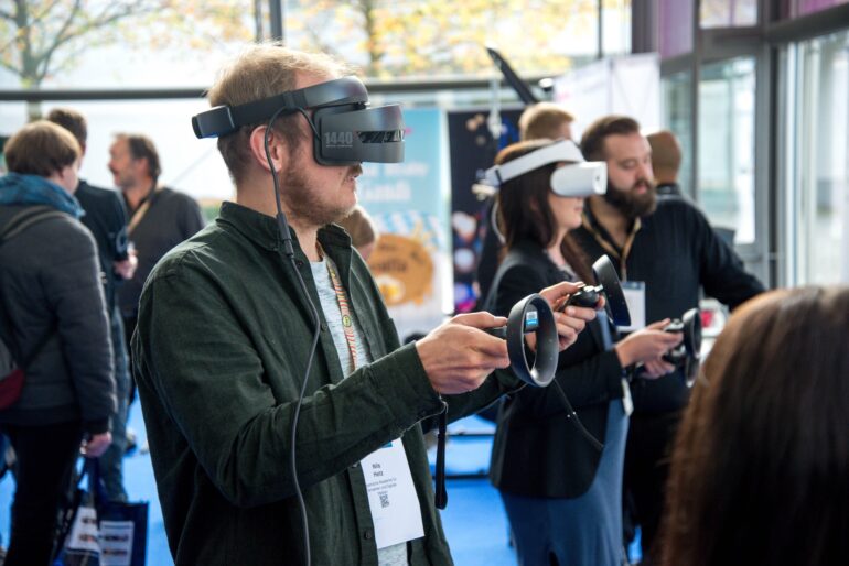 Why VR Training can Help Startups to Operate in a More Sustainable Manner