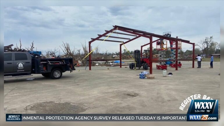 Local business constructs a building for Rolling Fork - WXXV News 25