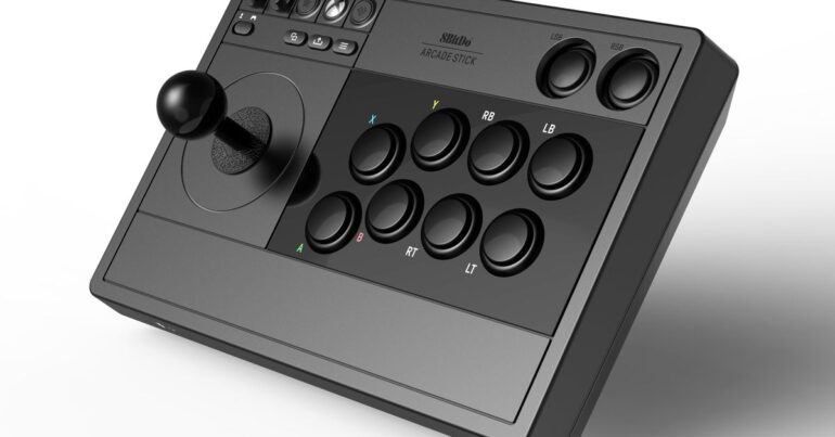 8BitDo’s Xbox Arcade Stick comes just in time for Street Fighter 6