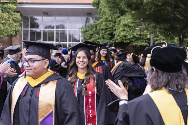 Natural sciences students headed to competitive graduate schools and internships – Caldwell University