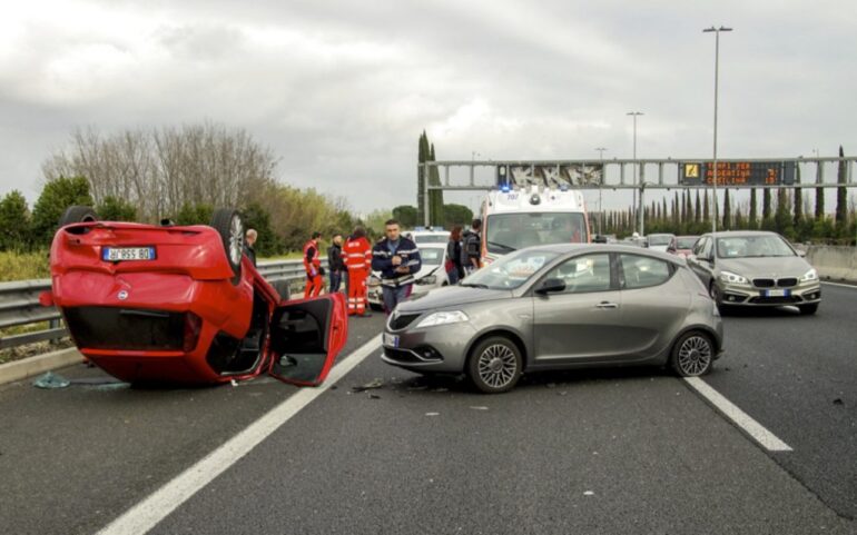 Ways for Startups to Limit Liability in Company Car Crashes | The Startup Magazine
