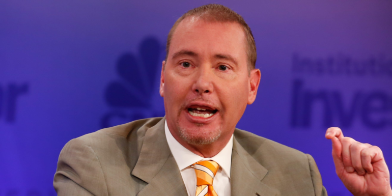 Elite investor Jeffrey Gundlach compares the AI boom in stocks to the dot-com bubble — and warns of economic pain
