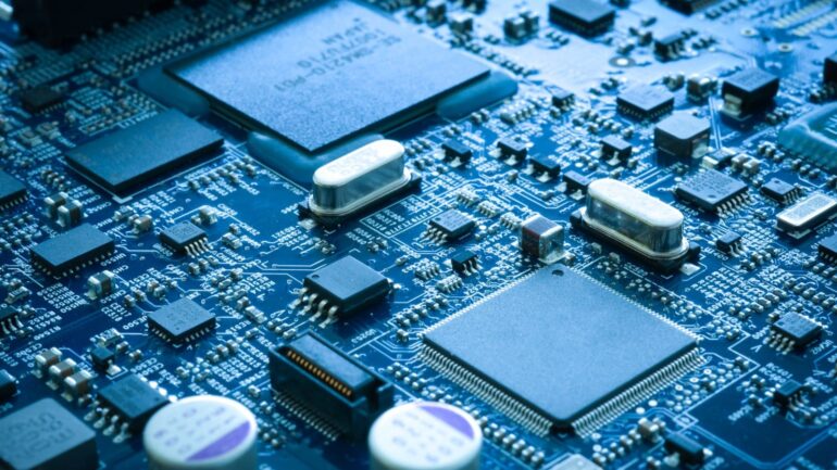 The Top 3 Semiconductor Stocks to Buy in April 2024