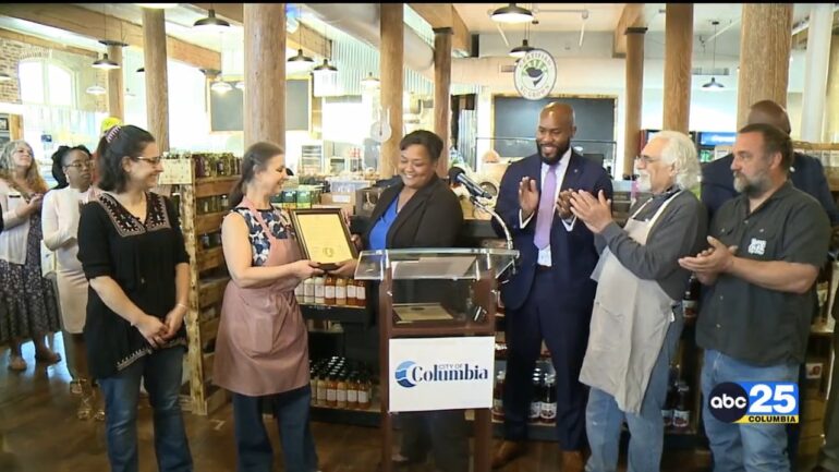 City officials kick off Small Business Week at local farmers market - ABC Columbia