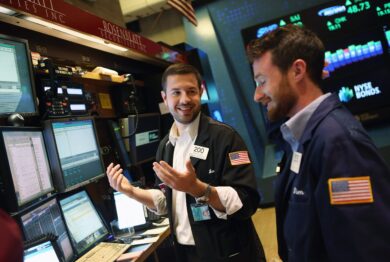 Who needs Fed rate cuts? Stocks can rally without them, Wall Street bulls say